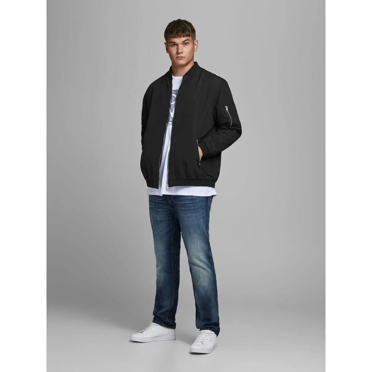 12173990 Black Rush Bomber