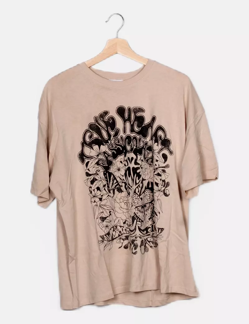 Beige printed Bershka tank top.
