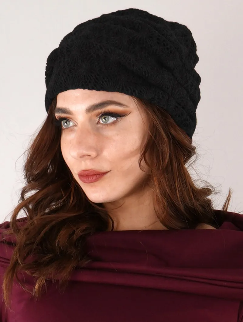 Crochet beanie Aslan, black