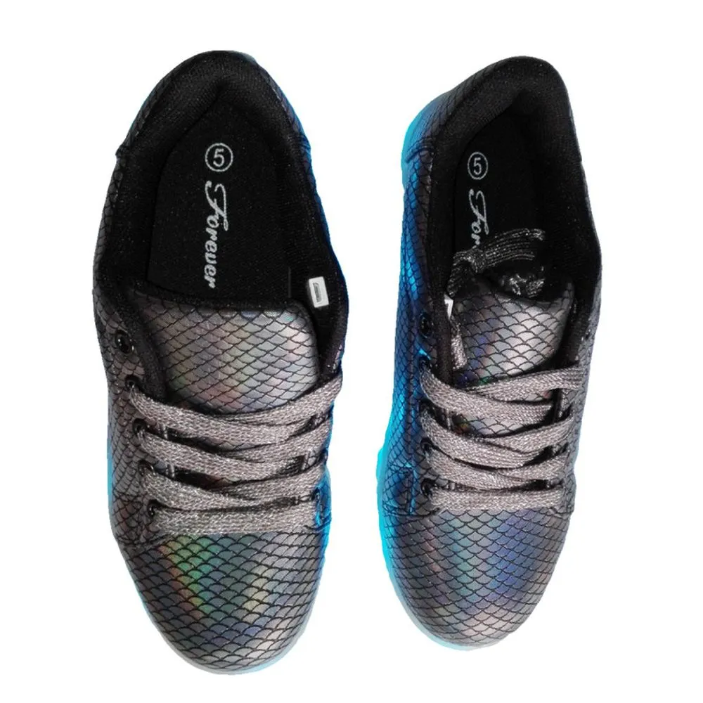 LED Light-Up Skate Sneakers for Men - Size 37 - Forever Style